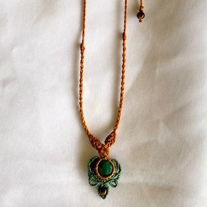 Emerald Stone Macrame Necklace
